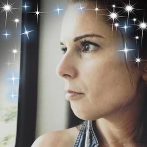 Meet your Posher, Caroline